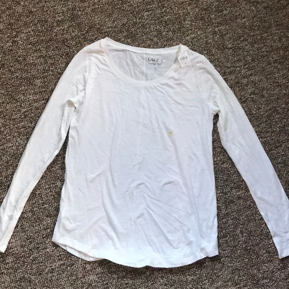 Longe sleeve white t-shirt